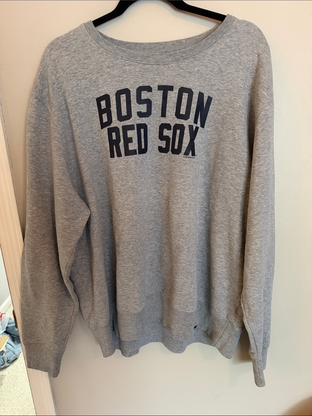 Grey 'Boston Red Sox' Crewneck Pullover Sweatshirt